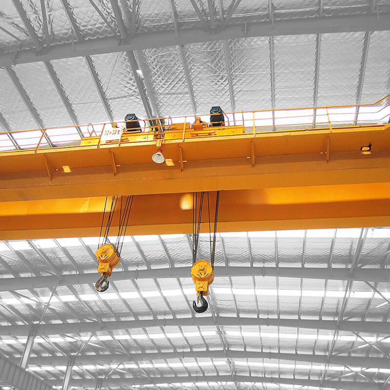 Professional Mobile Portal Crane 650 25 Ton