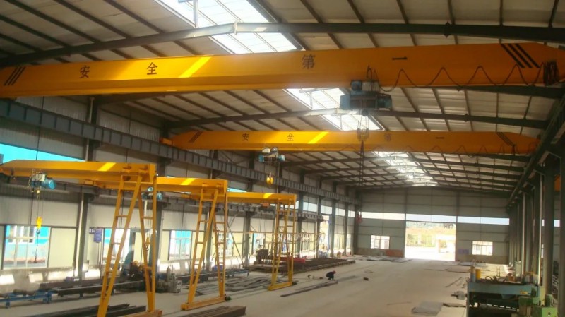 Under Running Underhung Crane Suspended Overhead Travelling Crane