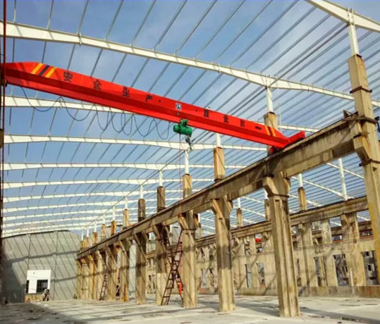 25ton Single Girder Eot Crane with Electric Motors Driving