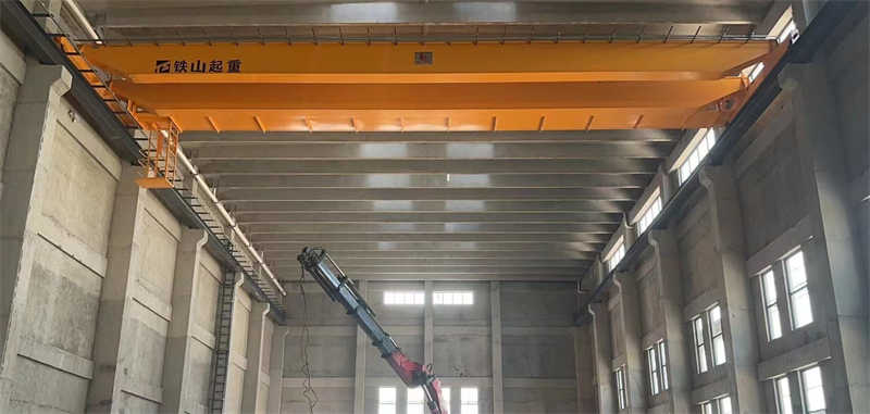 European style bridge cranes in building materials factories