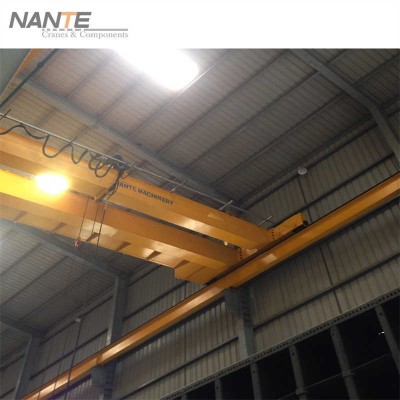 ISO En Standard Double Girder Overhead Crane with Low Head Hoist for Workshop