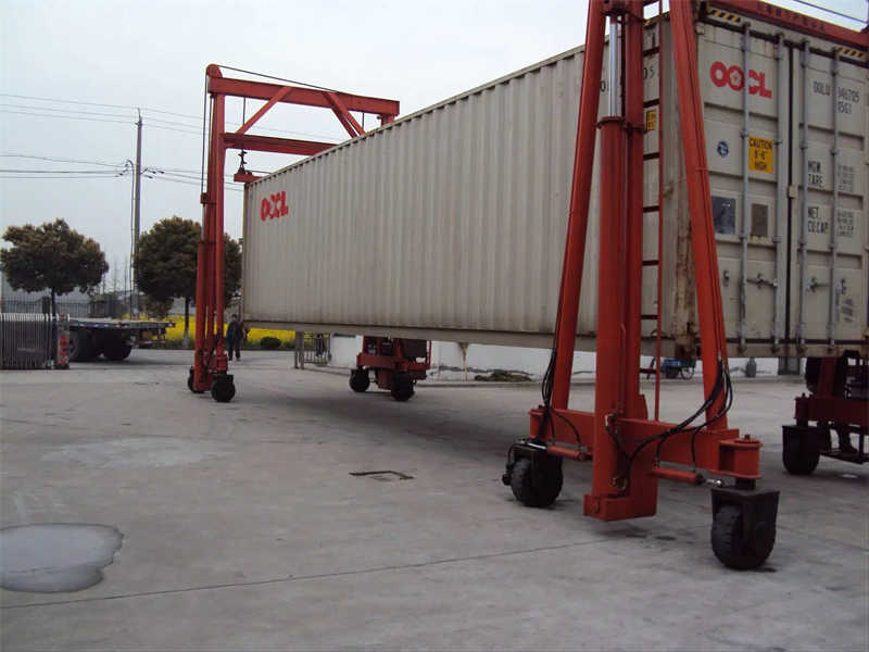 High Quality and Good Price Double Container Crane with 30-40tons Capacity