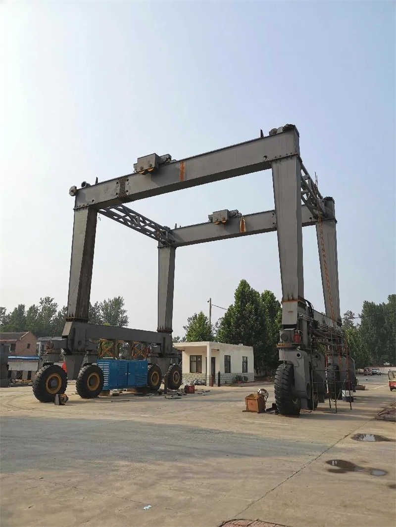 20 Ton Diesel Driven Mobile Tire Type Double Girder Handler Gantry Crane