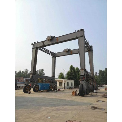 20 Ton Diesel Driven Mobile Tire Type Double Girder Handler Gantry Crane