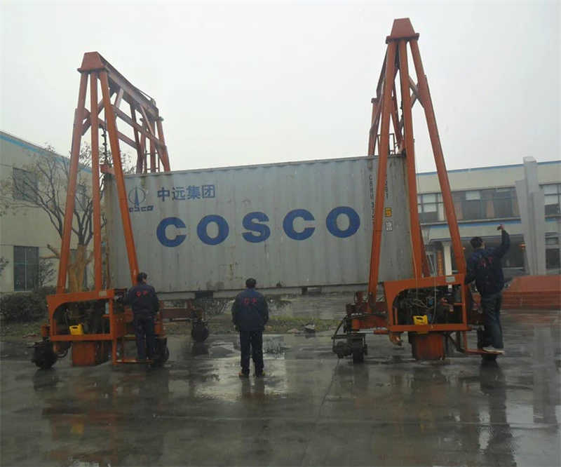 30000kg/ 36000kg/40000kg Mast Mobile Container Crane