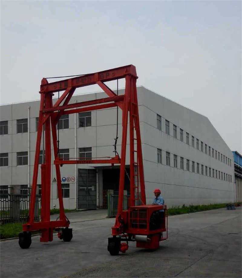 30t Portable Mobile Gantry Container Crane Lift Equipment with Favorable Price