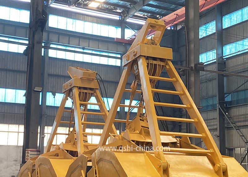 QSHI finish production of four rope clamshell grab