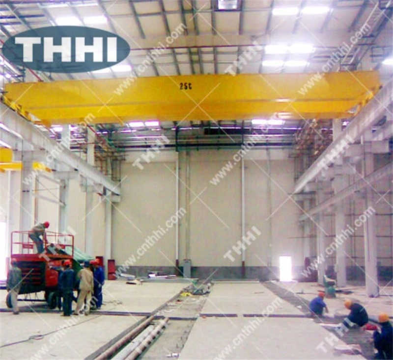 Multi Scene Usage Qd Electric Double-Girder Bridge Crane sale Libya