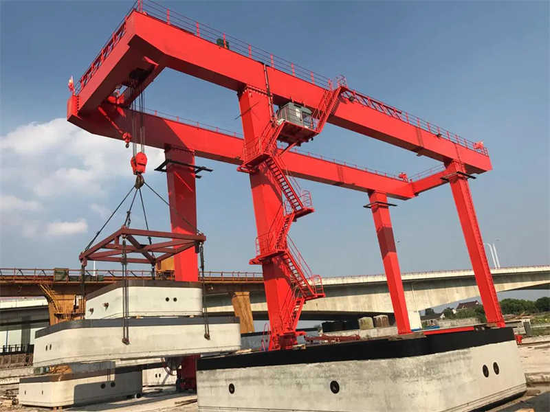 Rail Mounted Double Beam Container Gantry Crane for Small Inland Port UAE