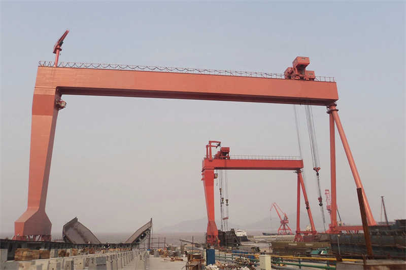 China Single Girder Industrial Gantry Crane Lifts Equipment sale to Japan