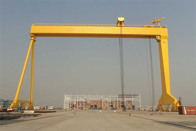 China Single Girder Industrial Gantry Crane Lifts Equipment sale to Japan