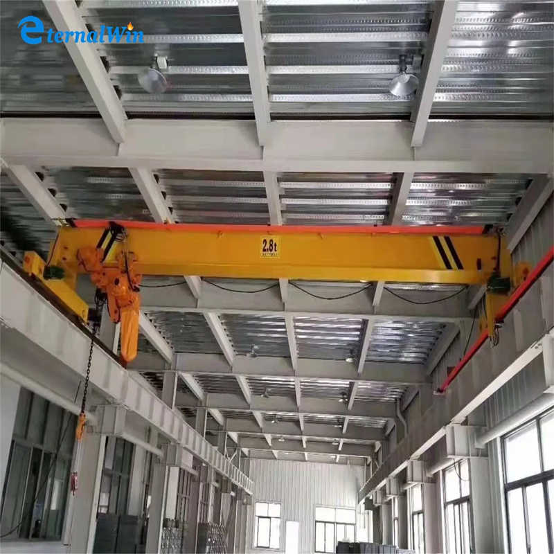 China Wireless Remote Control Overhead Crane used in construction sites