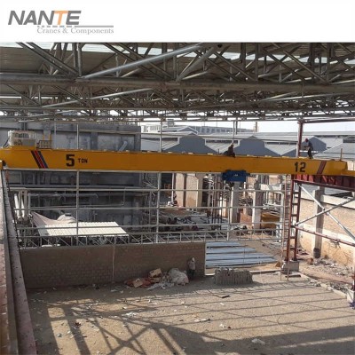 ISO9001 Approved Single Girder Electric Overhead Traveling Magnet Cranes