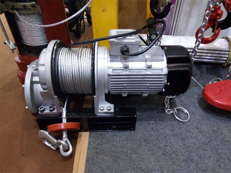 220V 3 Phase Electric Wire Rope Hoist Electric Winch