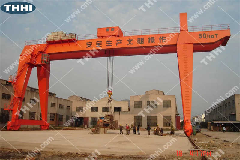 50/10t Universal Gantry Crane for Outdoor Working in Port