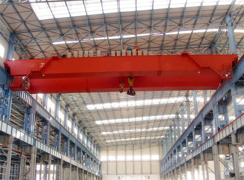 Qd Type 20ton Double Girder Overhead Crane for Sale