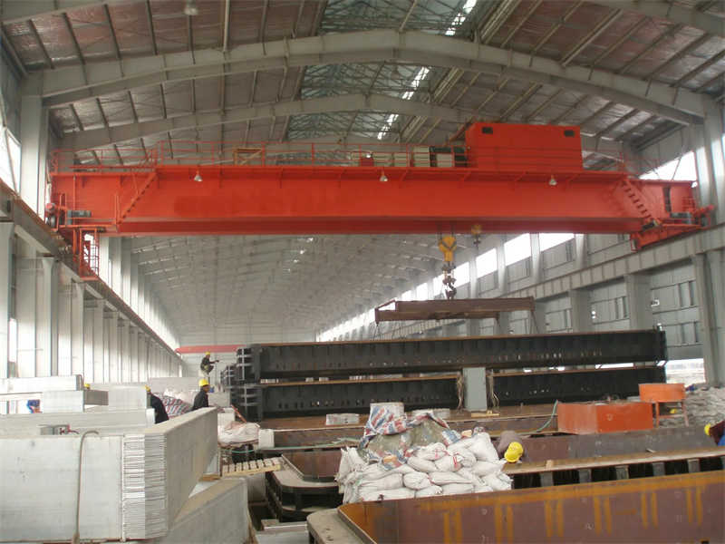 Qd Type 20ton Double Girder Overhead Crane for Sale