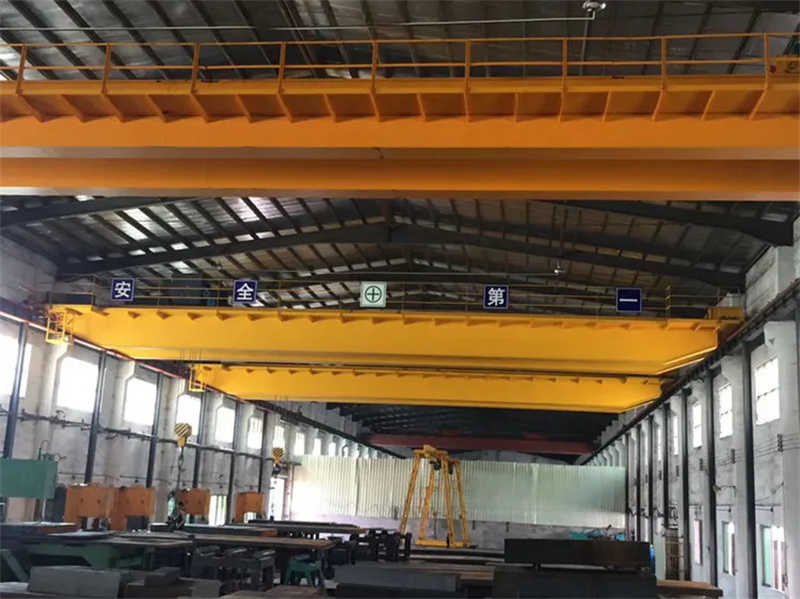 Qd Model Double Girder 5t 15tons Material Handling Bridge Overhead Cranes Price