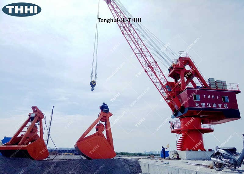 25T25M Jetty Crane Delivery To Ho Chi Minh Port, Vietnam