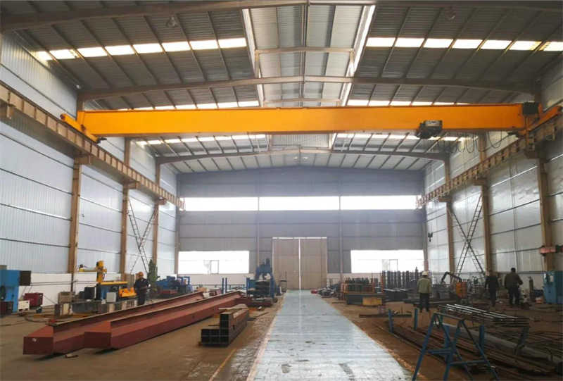 Single Girder Light Duty Overhead Traveling Crane 5 Ton